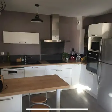 Apartment Circuit
